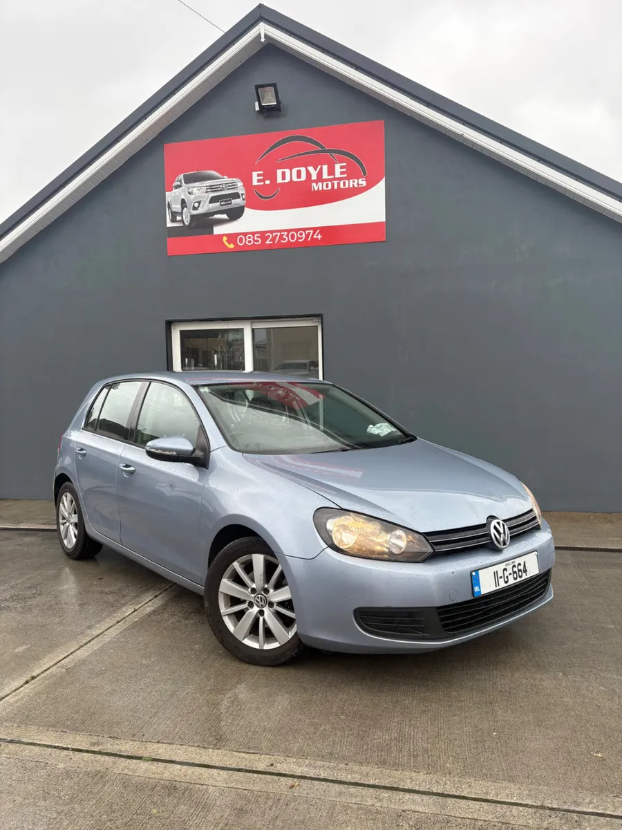 Volkswagen Golf 2011 - Image 1
