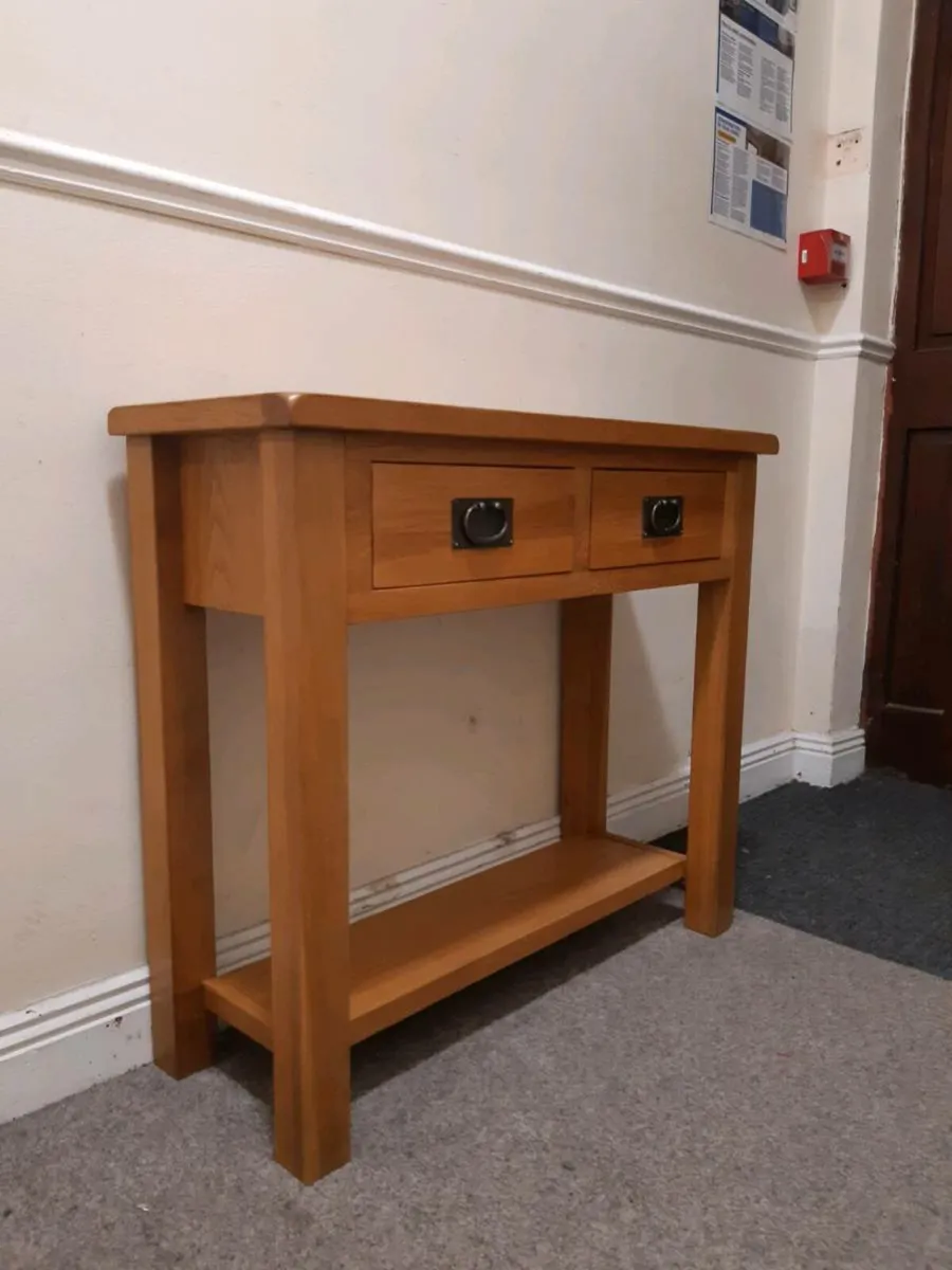 Oak console table - Image 1