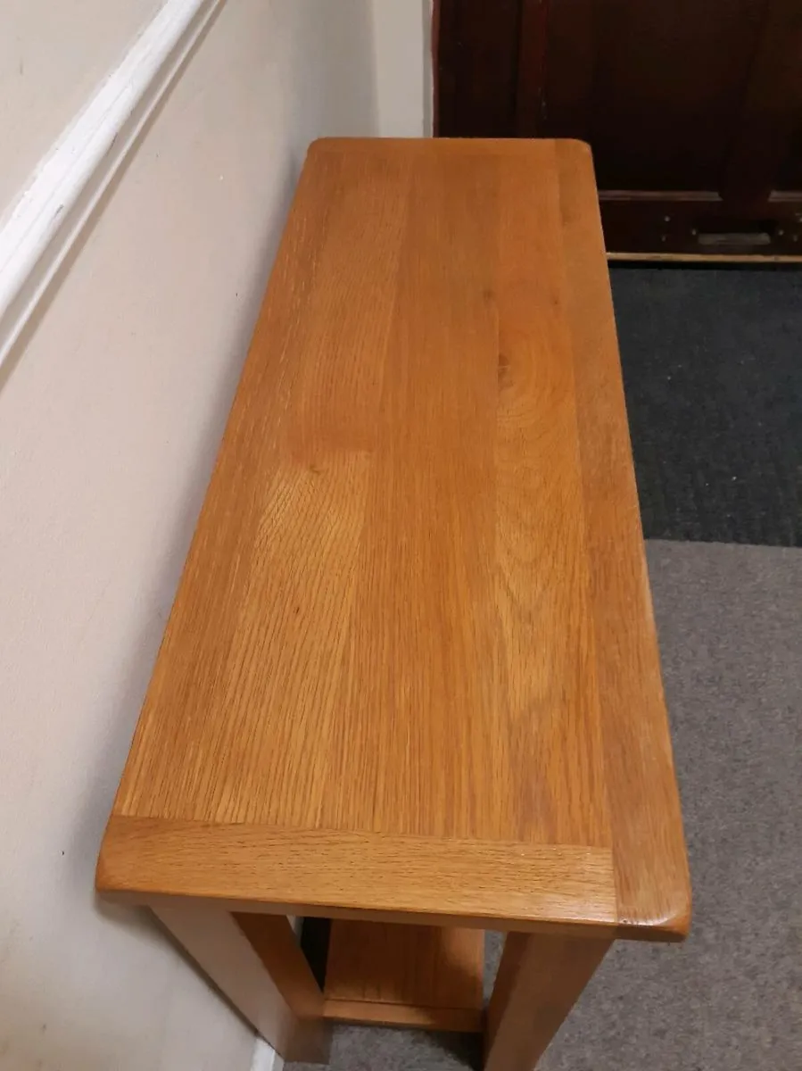Oak console table - Image 2