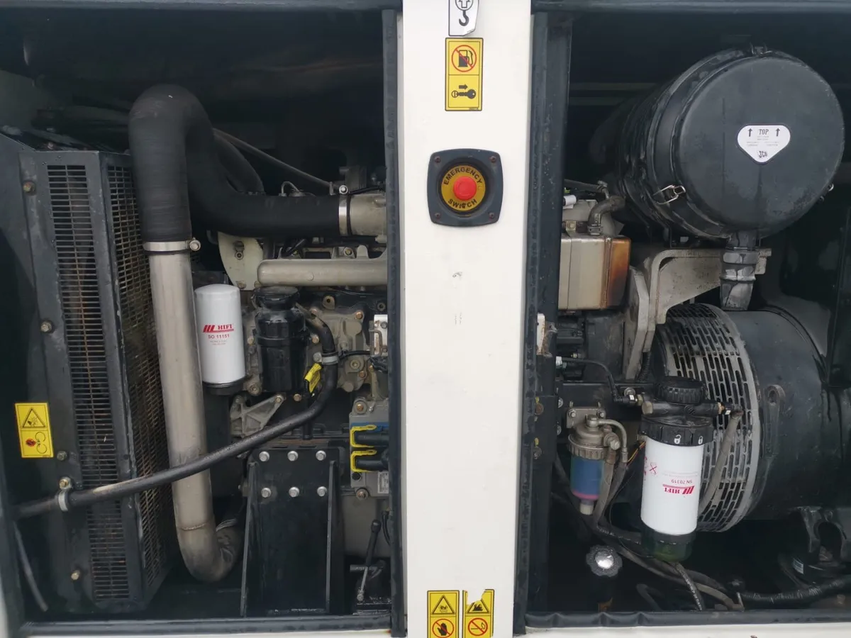 JCB G221QS 220KVA Generator - Image 3