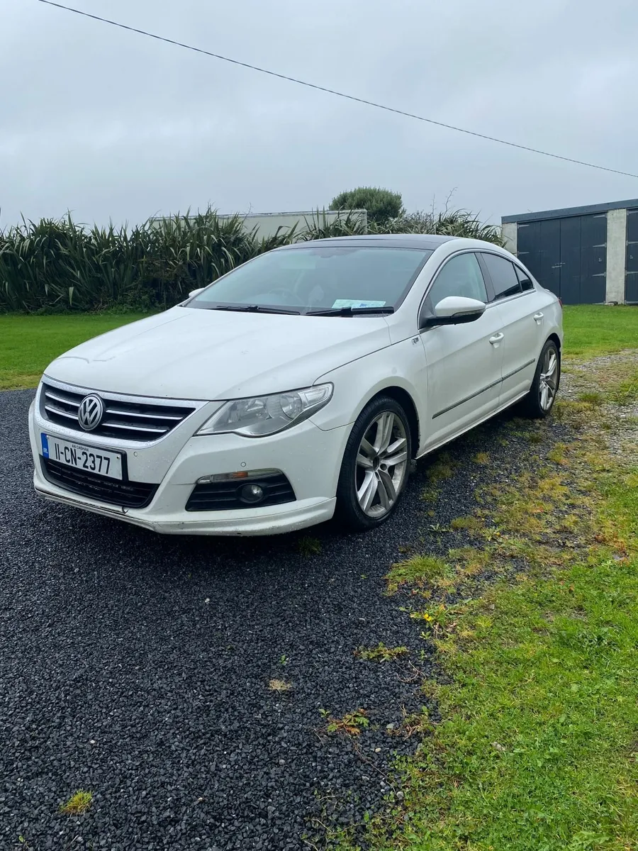 2011 Volkswagen Passat CC 2.0L R-line - Image 1