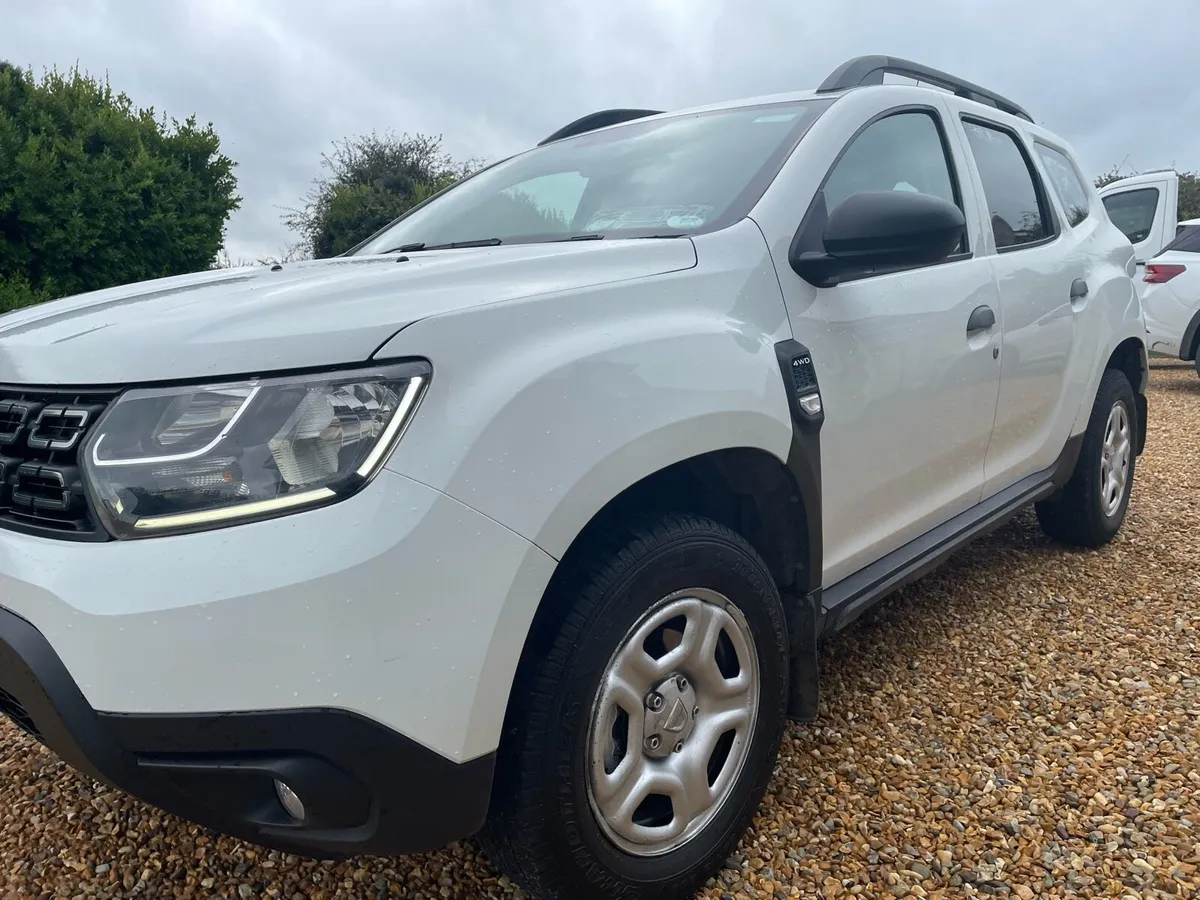Dacia Duster 2019 Suv Comm Van - Image 1