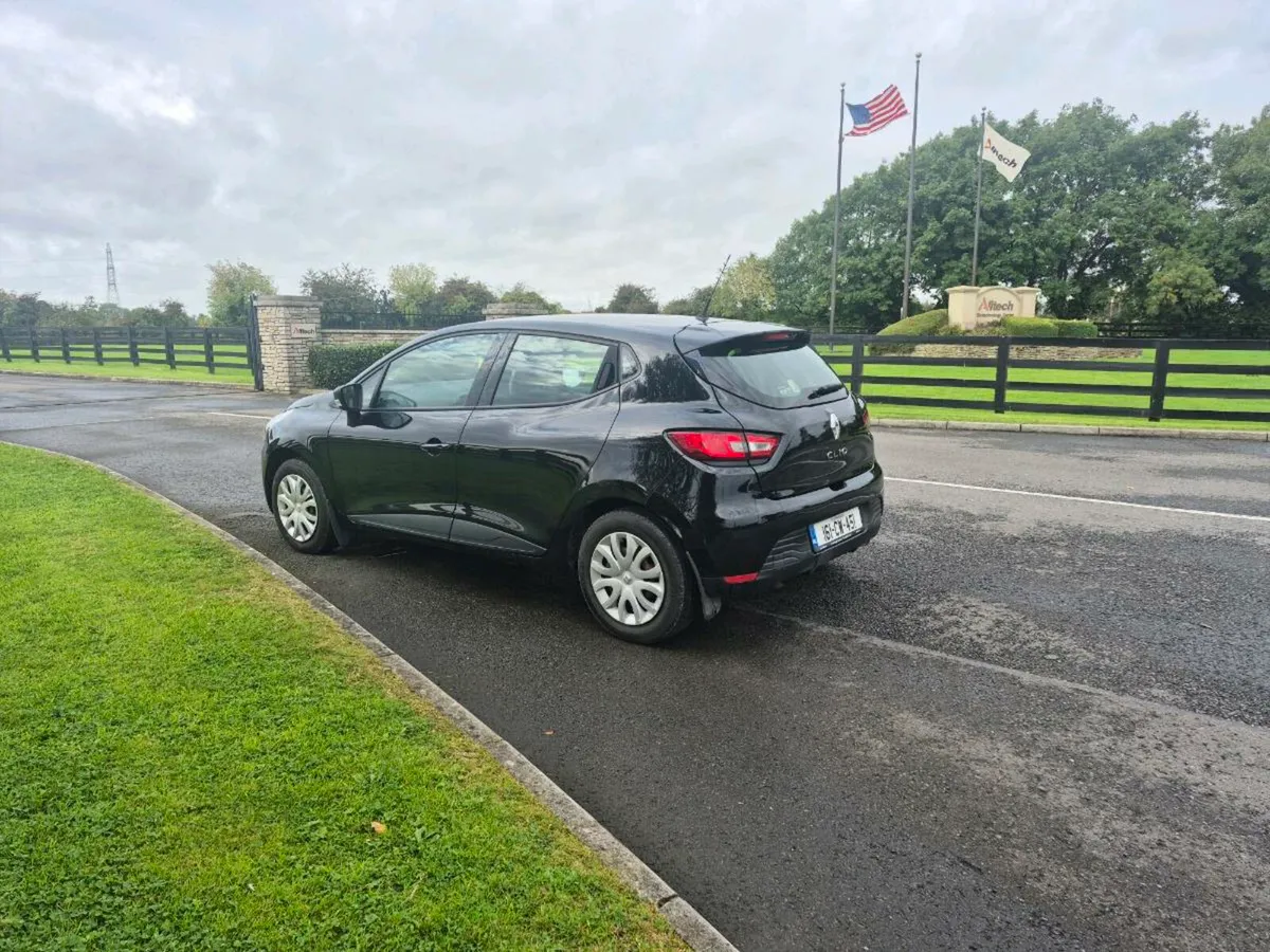 Renault Clio 2016 Low Milage - Image 4