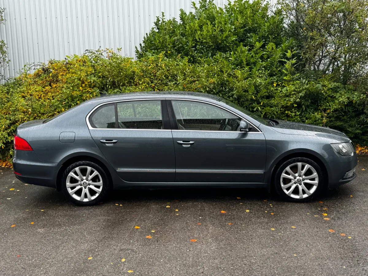 Skoda Superb Elegance Great Spec! - Image 4