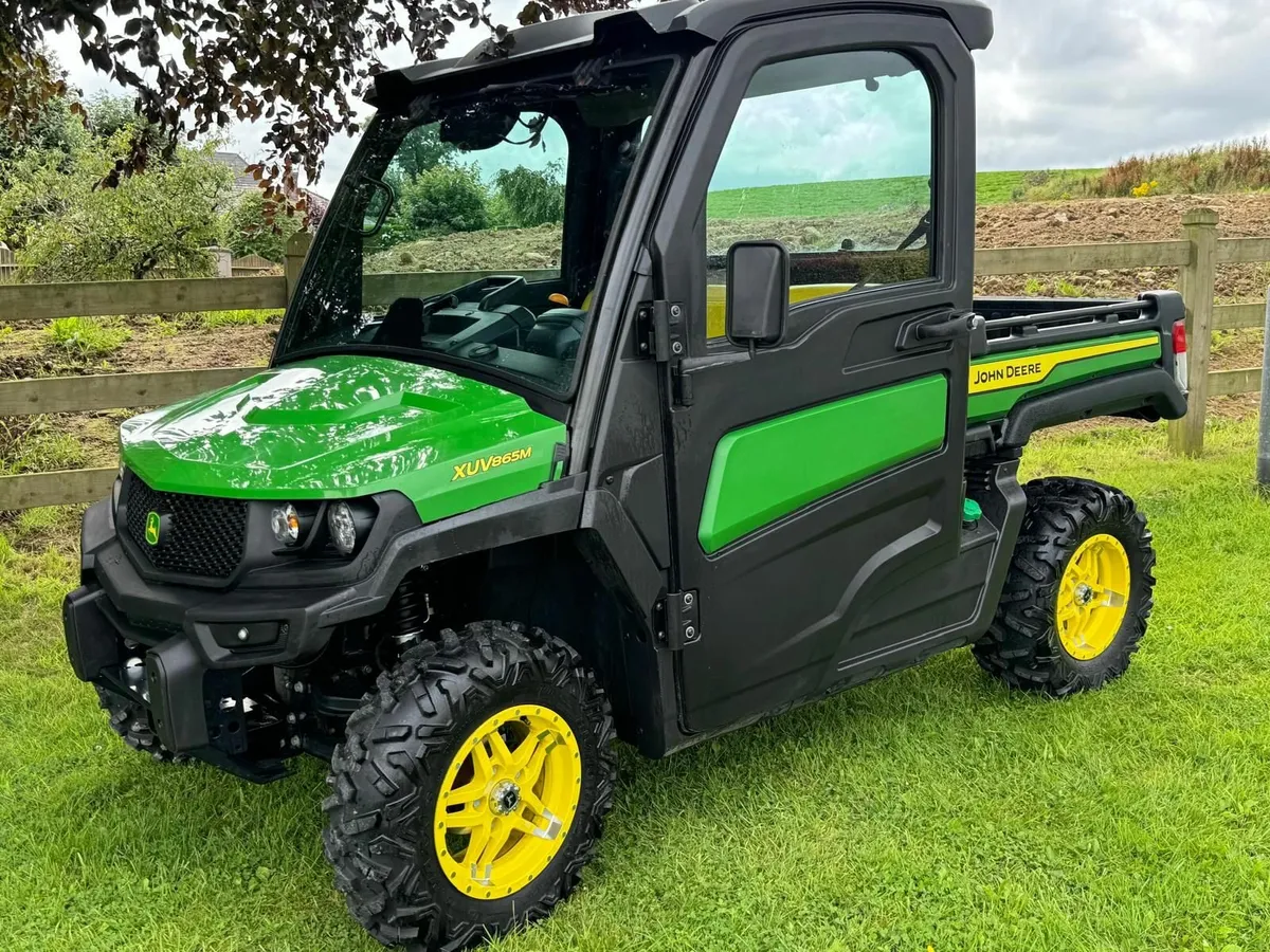 💨2024 John Deere 865M Only 120 Hours As New💨 - Image 2
