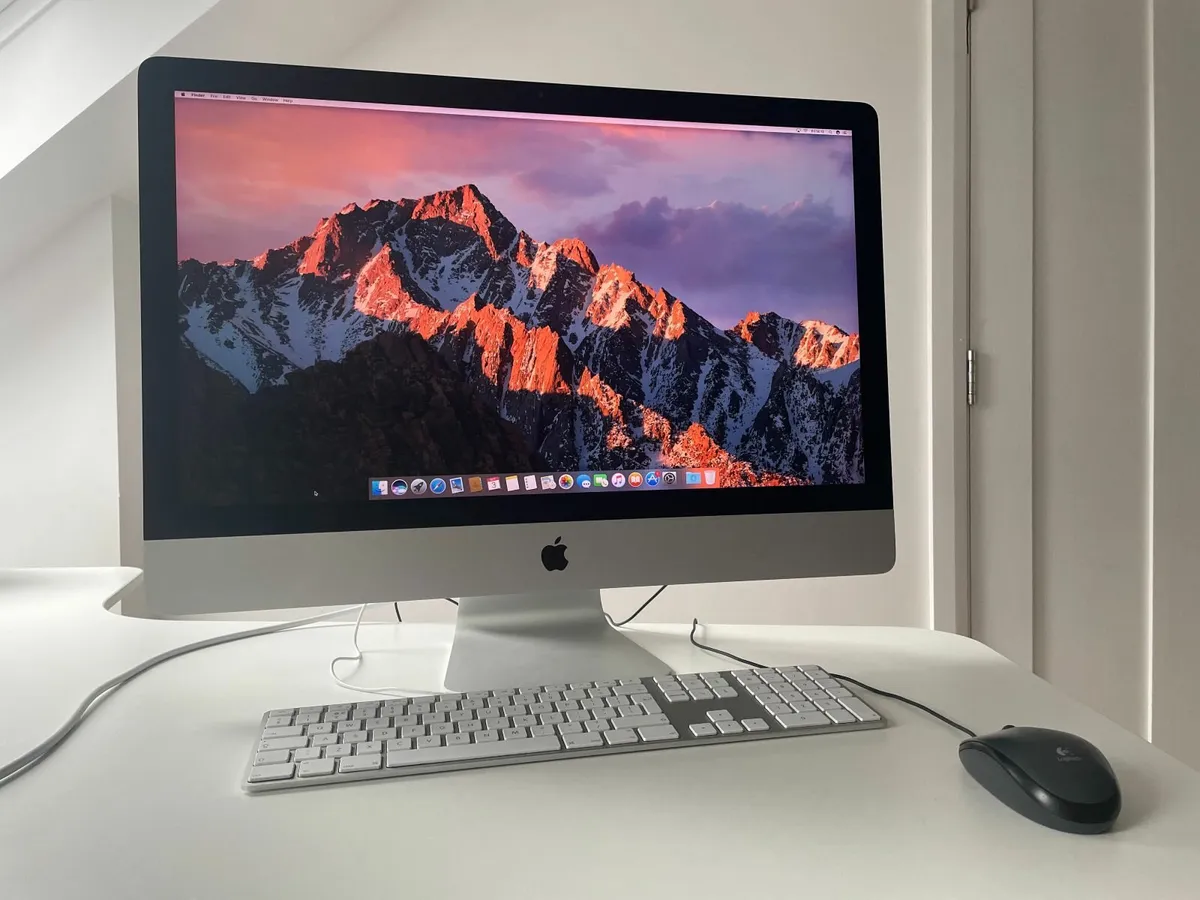 iMac - 5K Retina 27-inch Display - Late 2015 - Image 1