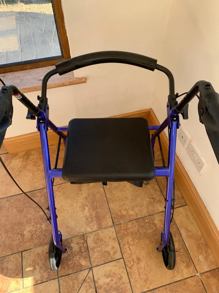 Rollator - Image 2
