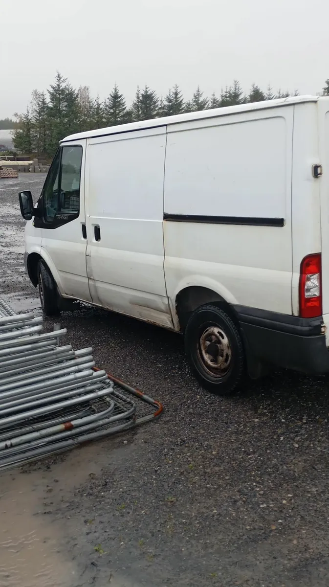 Ford Transit 2012 - Image 2