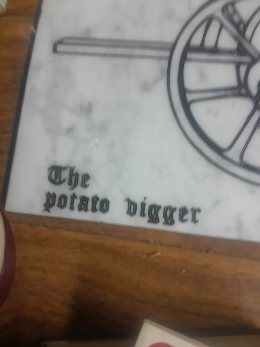 Potato digger  plaque - Image 2