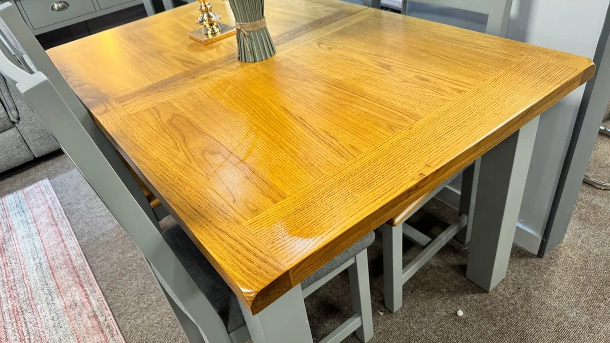 Brand New Oak Extendable Dining Table - Ex Display - Image 1