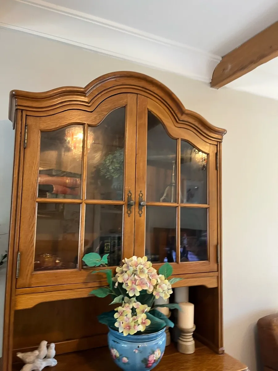 Dresser - Image 2