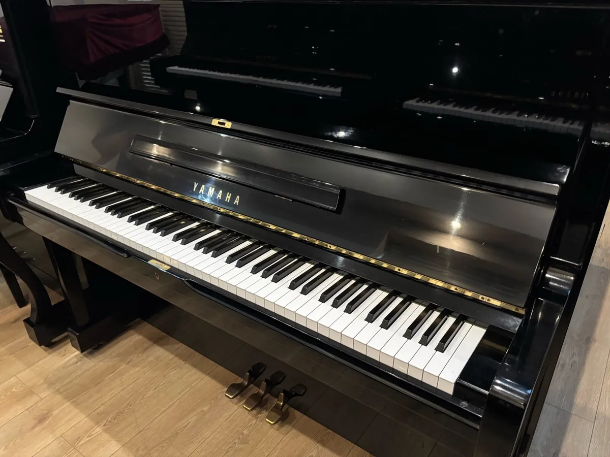 Yamaha U1 Piano