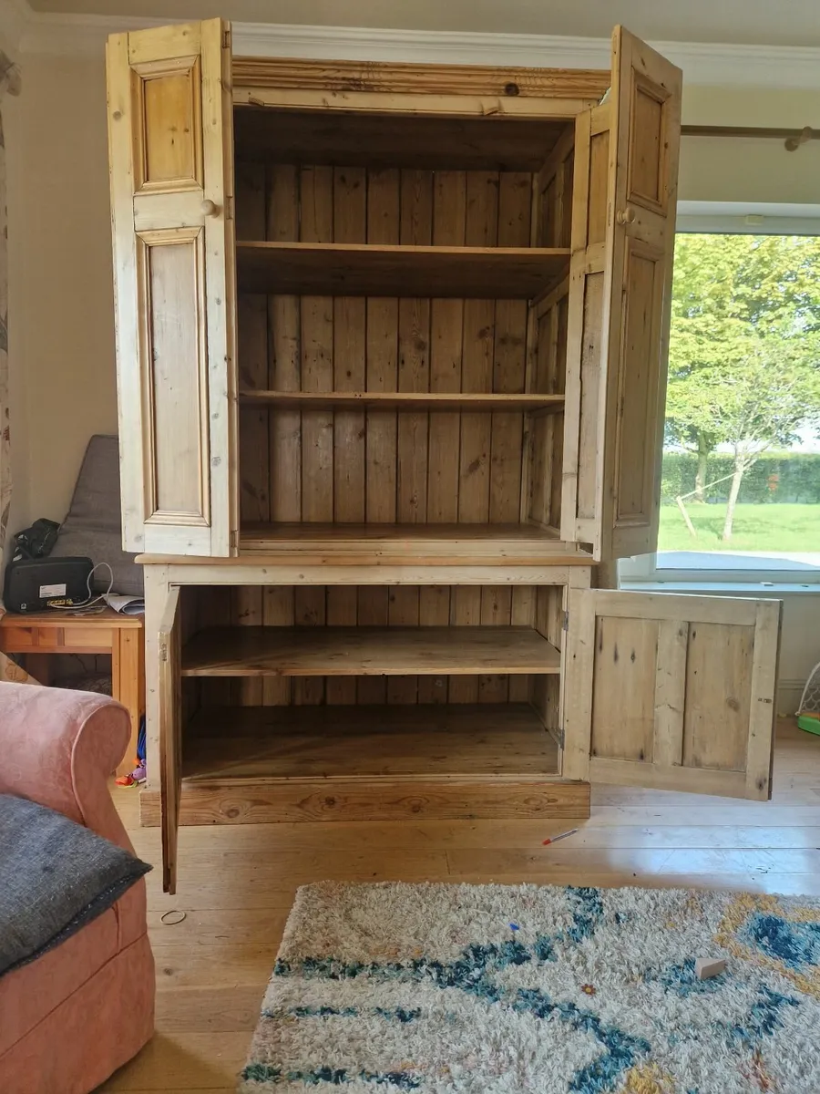 Drinks Cabinet PRICE REDUCED 120 - Image 1