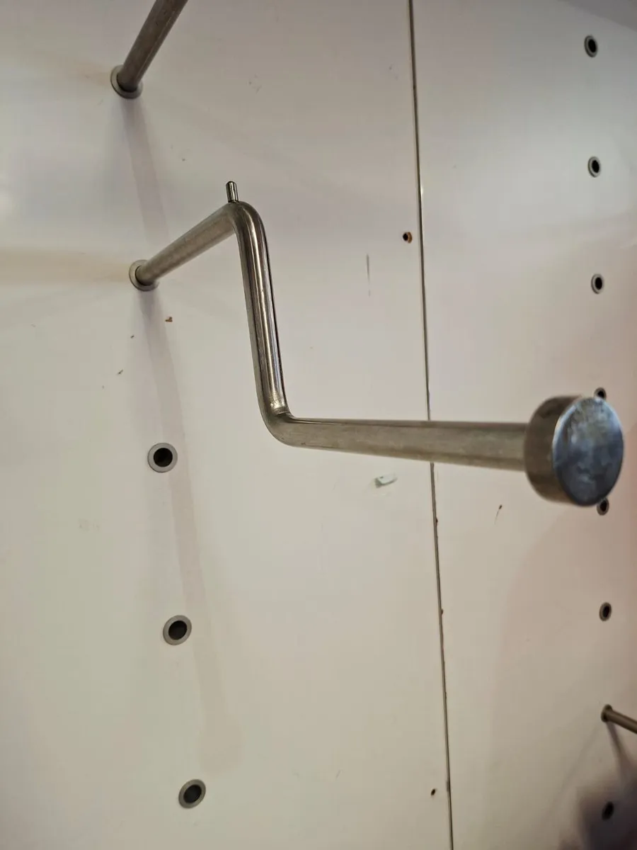 Shop fittings - Image 1