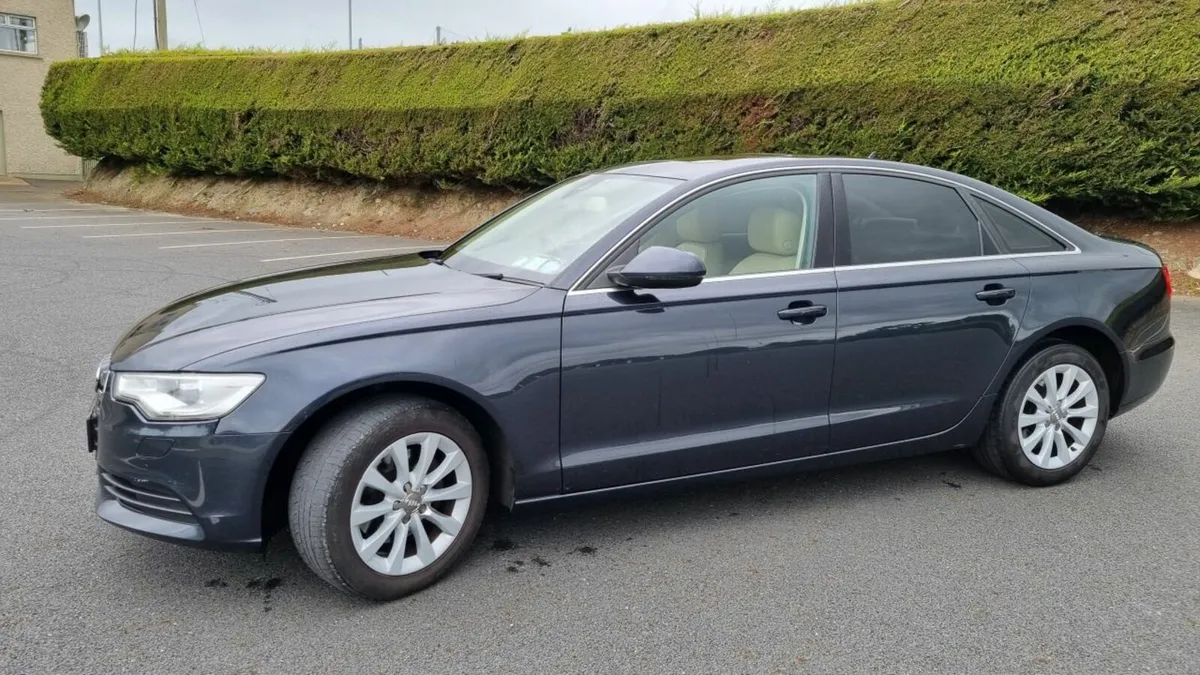 Audi A6 2014 - Image 2