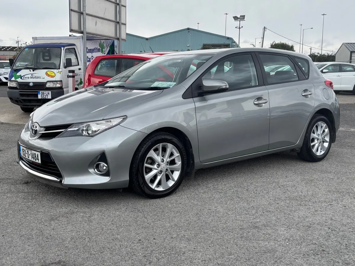 2015 Toyota Auris 1.4 D-4D Aura Nct 10/26 - Image 1
