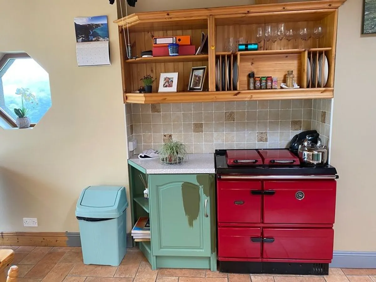 Kitchen cabinets - Image 1