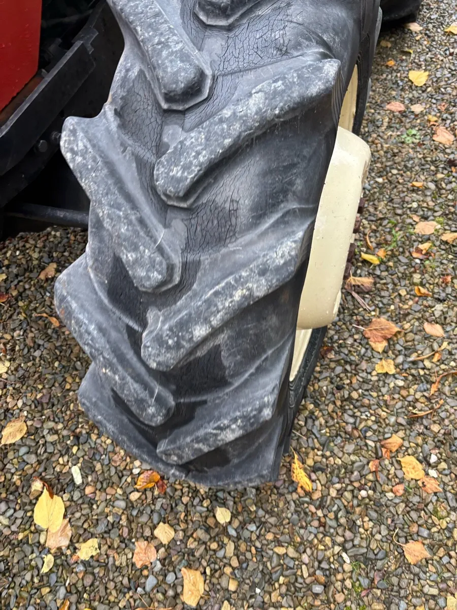 Same tractor - Image 3