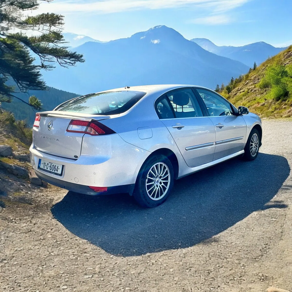 2011 Renault Laguna 1.5 DCI 110 DYNAMIQUE ECO2 - Image 2