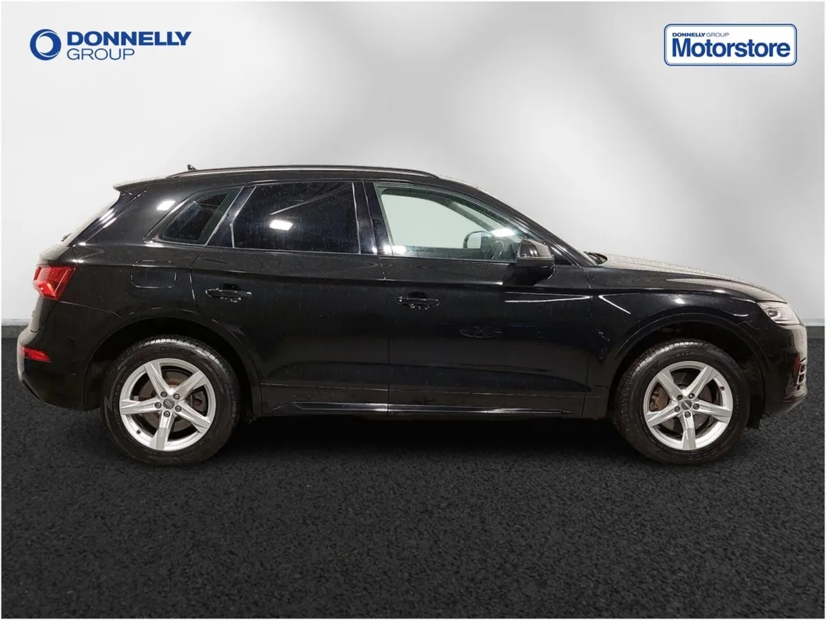 Audi Q5 Diesel Estate Sport - Image 3