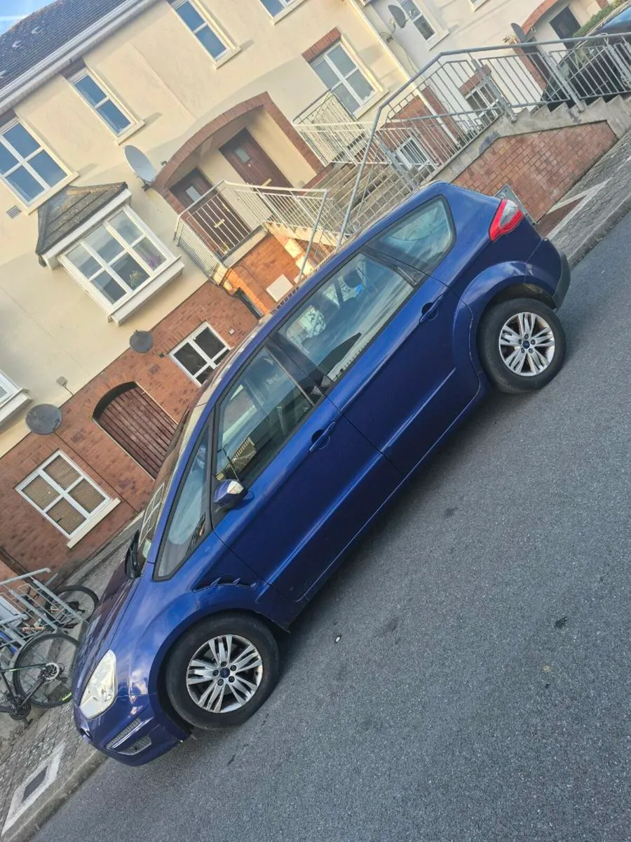 141 Ford S-Max 7 seater 2Ltr Diesel Automatic Low - Image 3