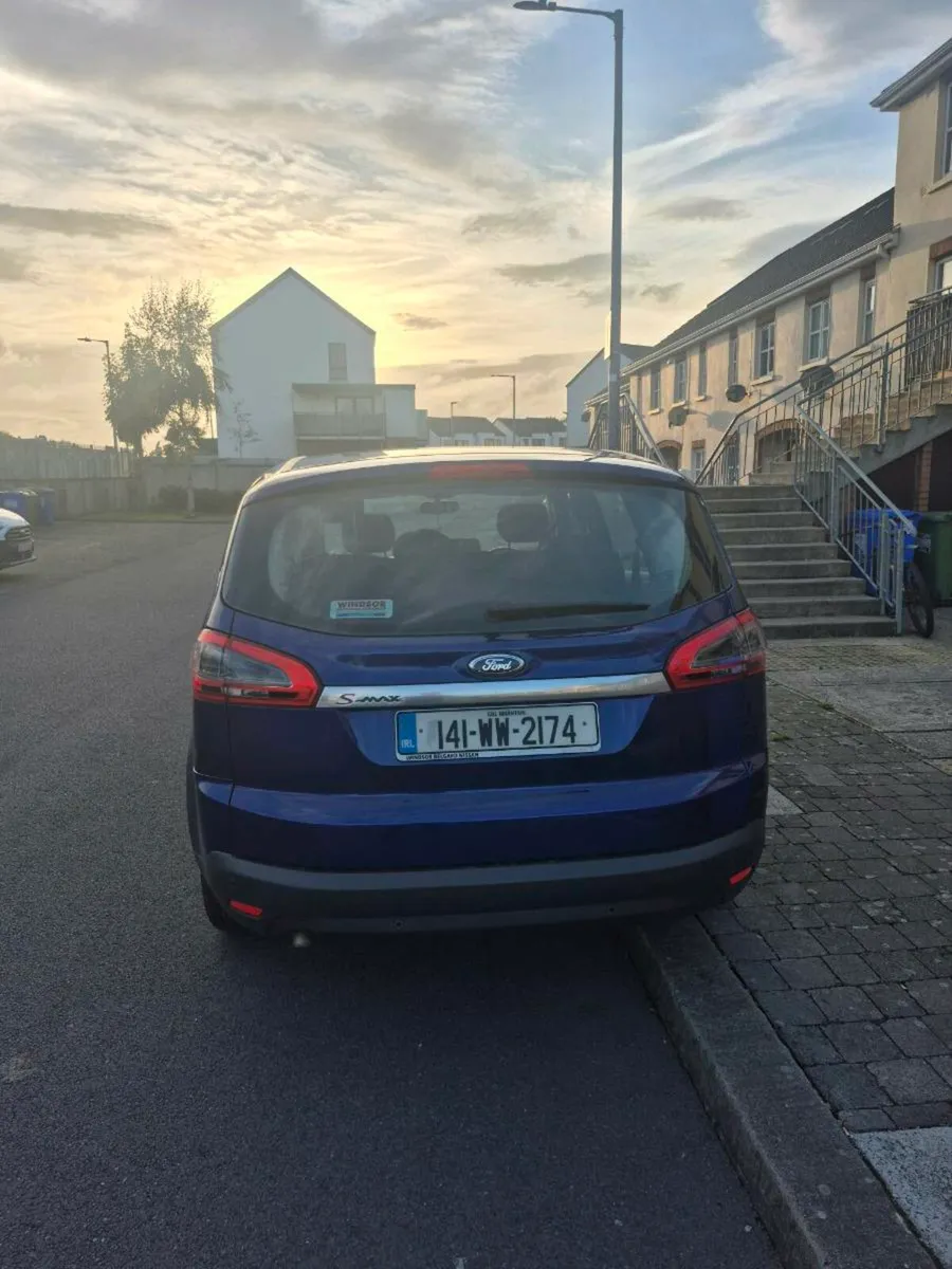 141 Ford S-Max 7 seater 2Ltr Diesel Automatic Low - Image 4