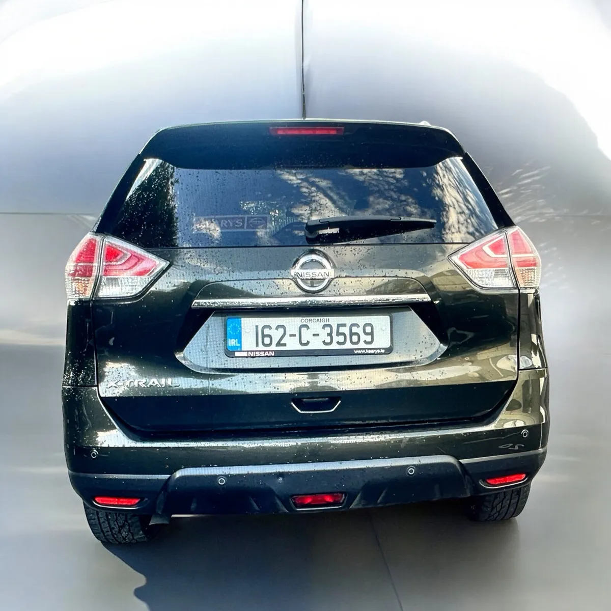 2016 Nissan X-Trail 1.6d SV 7 Seats Design Pack - Image 2