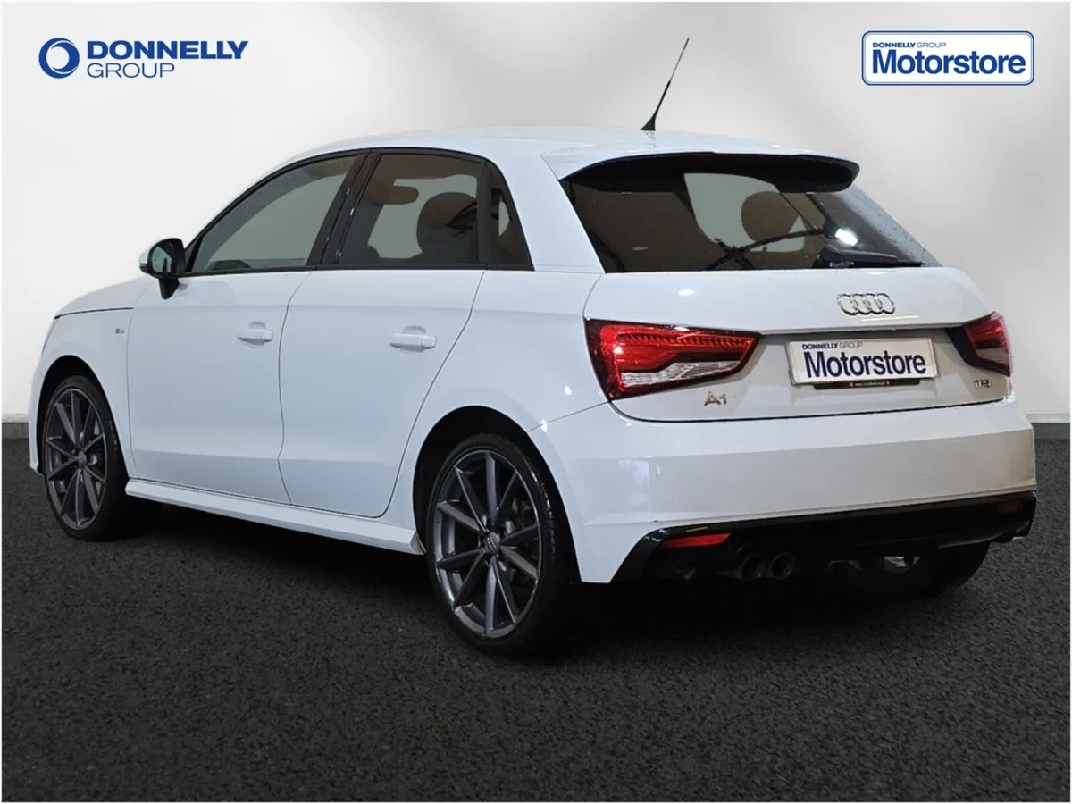Audi A1 Sportback Special Editions Black Edition - Image 2