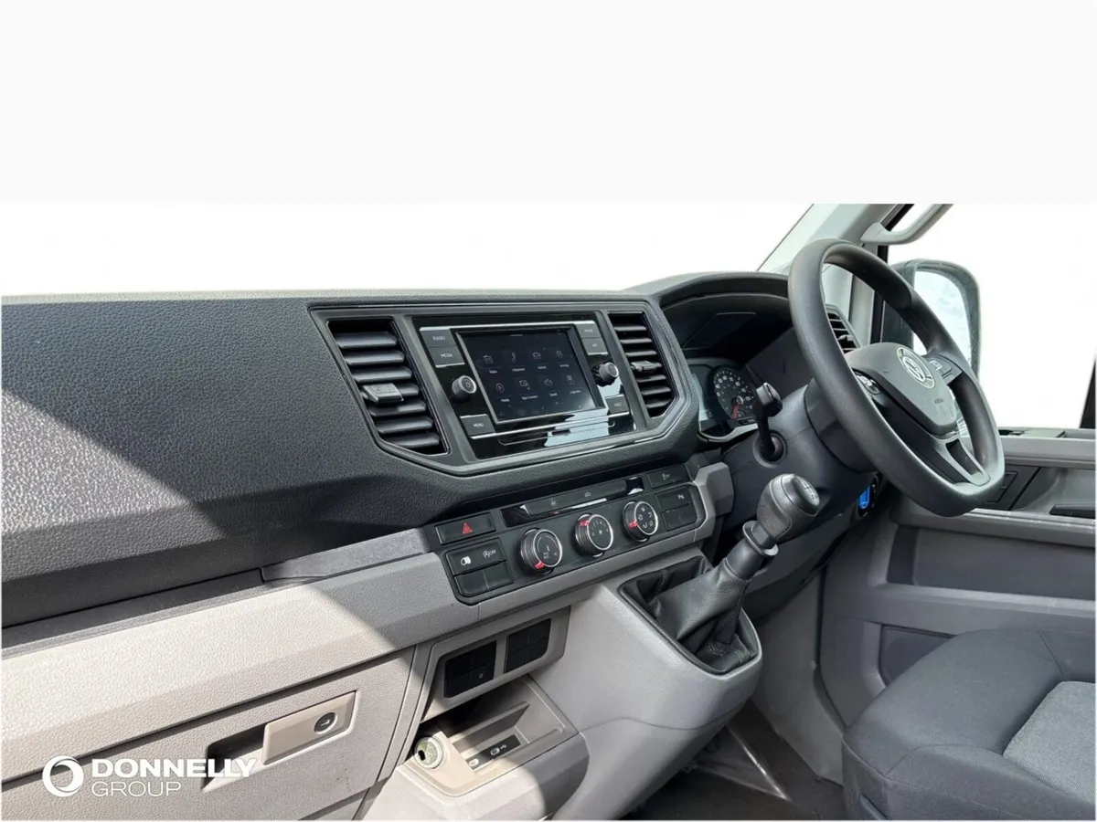 Volkswagen Crafter Cr35 Mwb Diesel Fwd Trendline - Image 2