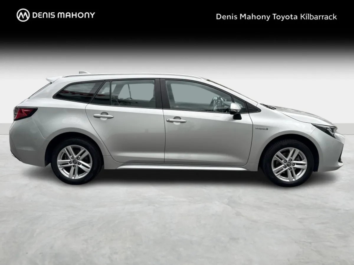 Toyota Corolla HYBRID LUNA T/S - Image 3