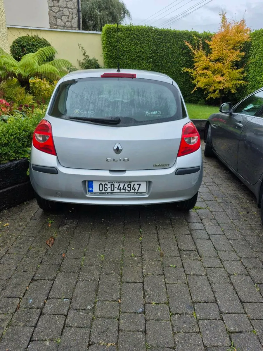 Car - Image 1