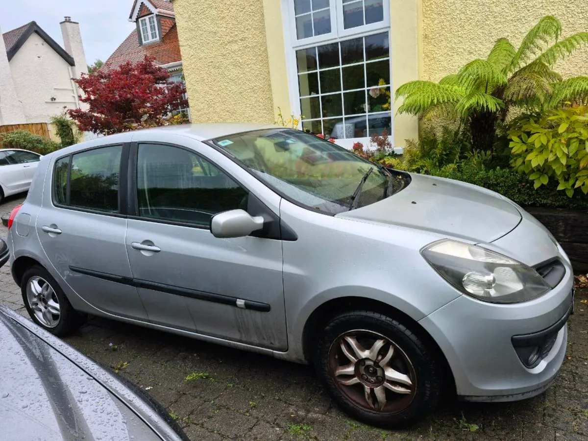 Car - Image 2