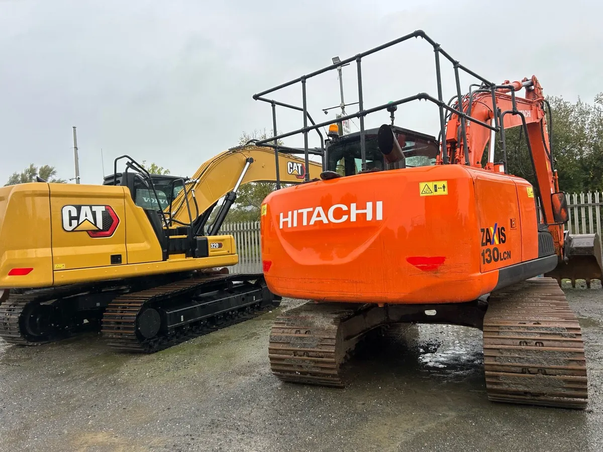 Hitachi ZX130-5 - Image 2