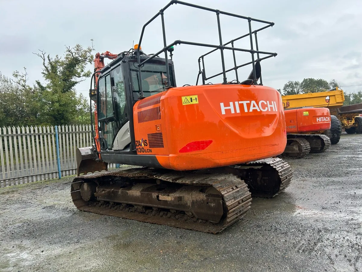 Hitachi ZX130-5 - Image 3