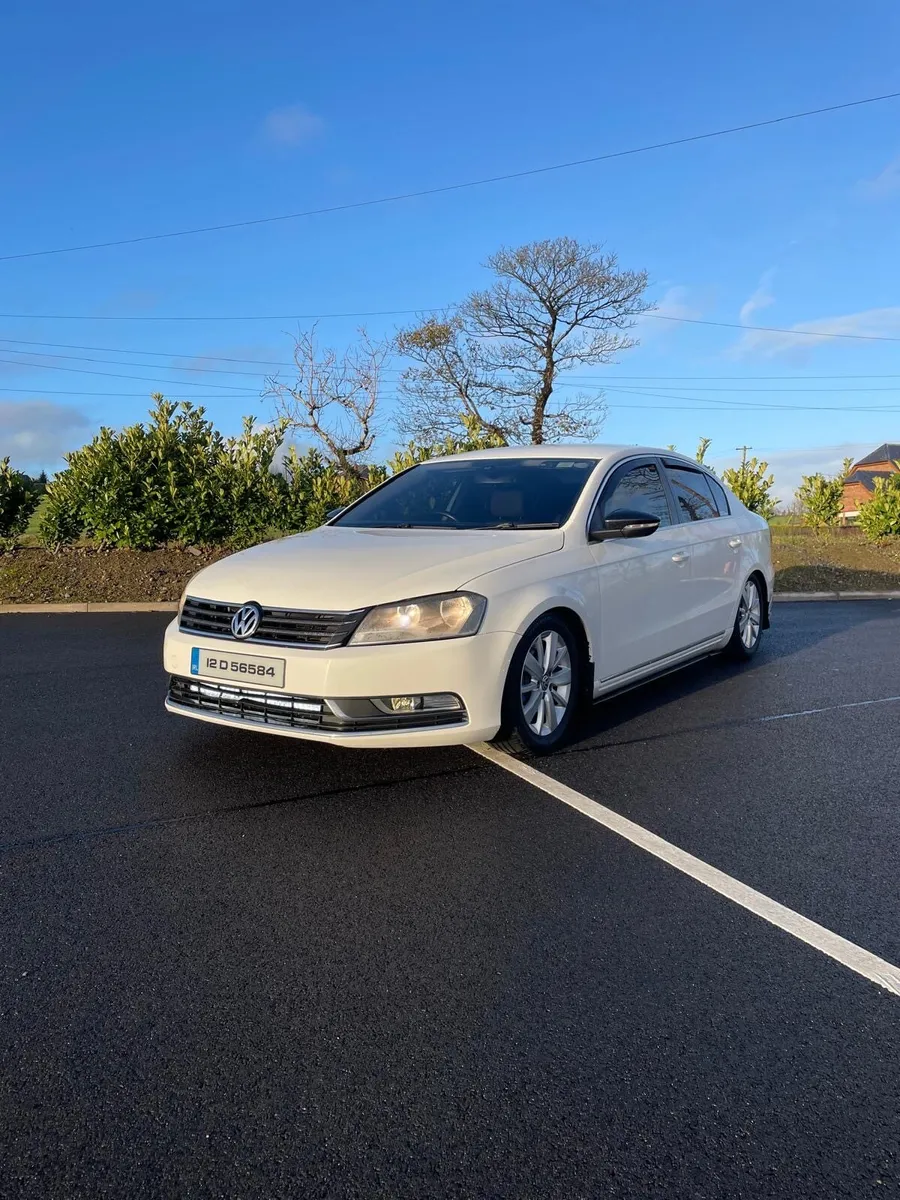 Car - Image 1
