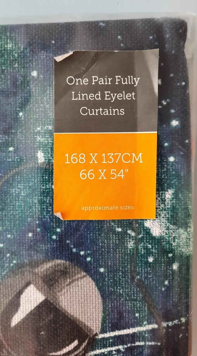 Space Travel Thermal Blackout Curtains (NEW) - Image 3