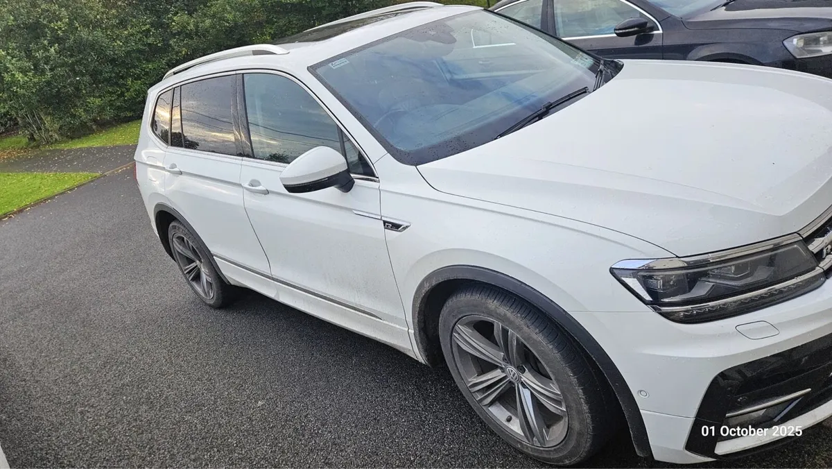 Volkswagen Tiguan Allspace R Line Automatic - Image 3