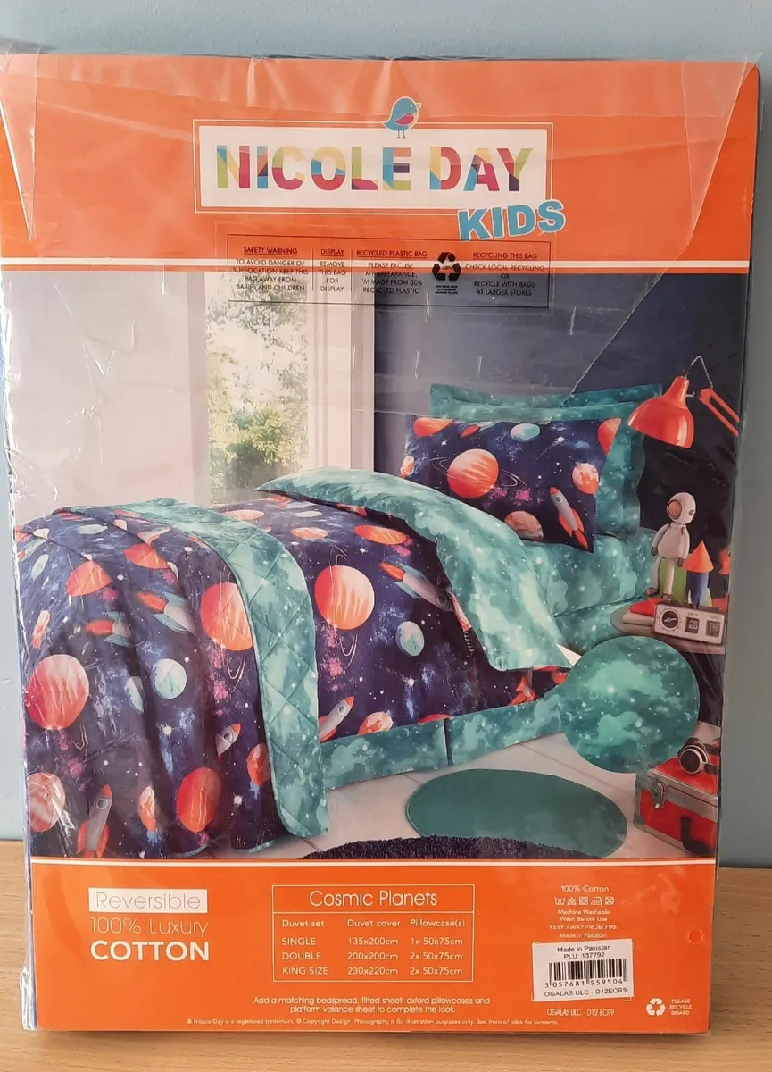 Set of Nicole Day Kids Duvet Cover & Sheet (NEW) - Image 3