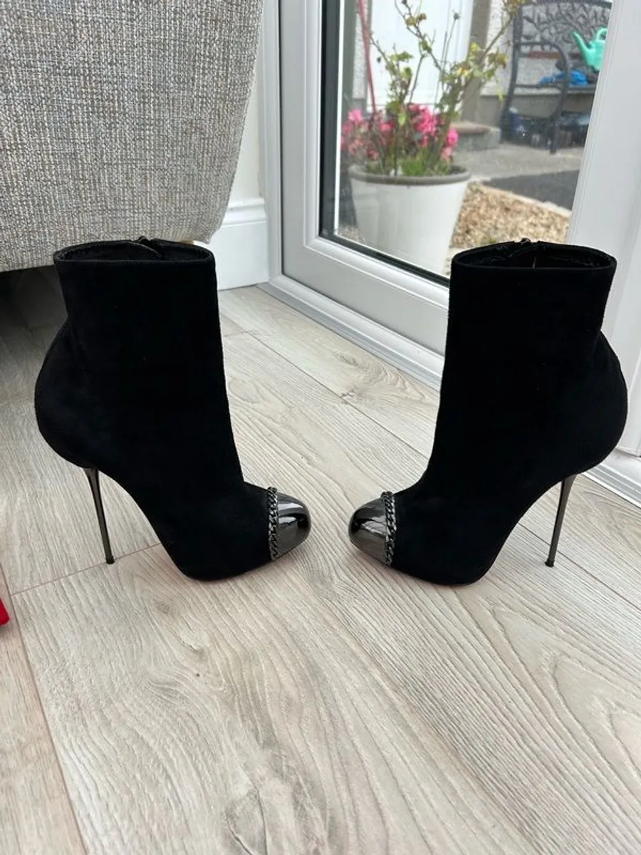 Christian Louboutin Metaliboot 120 Suede Royal - Image 2