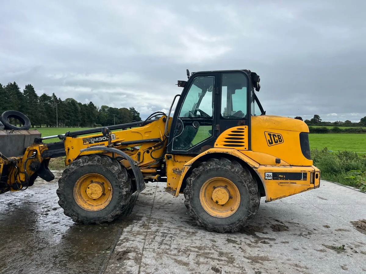 Telehandler JCB TM 300 - Centre Pivot - Image 1