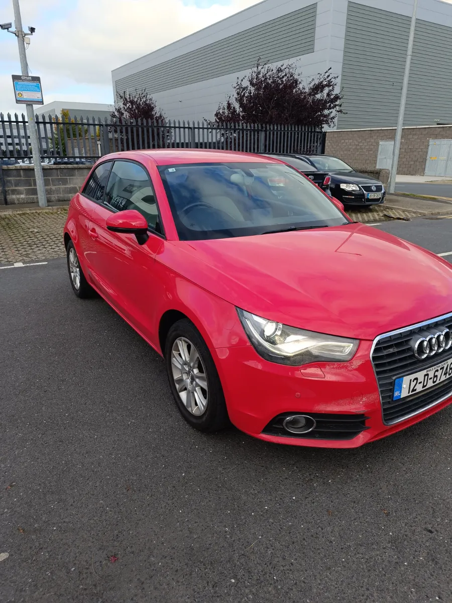 Audi A1 2012 - Image 2