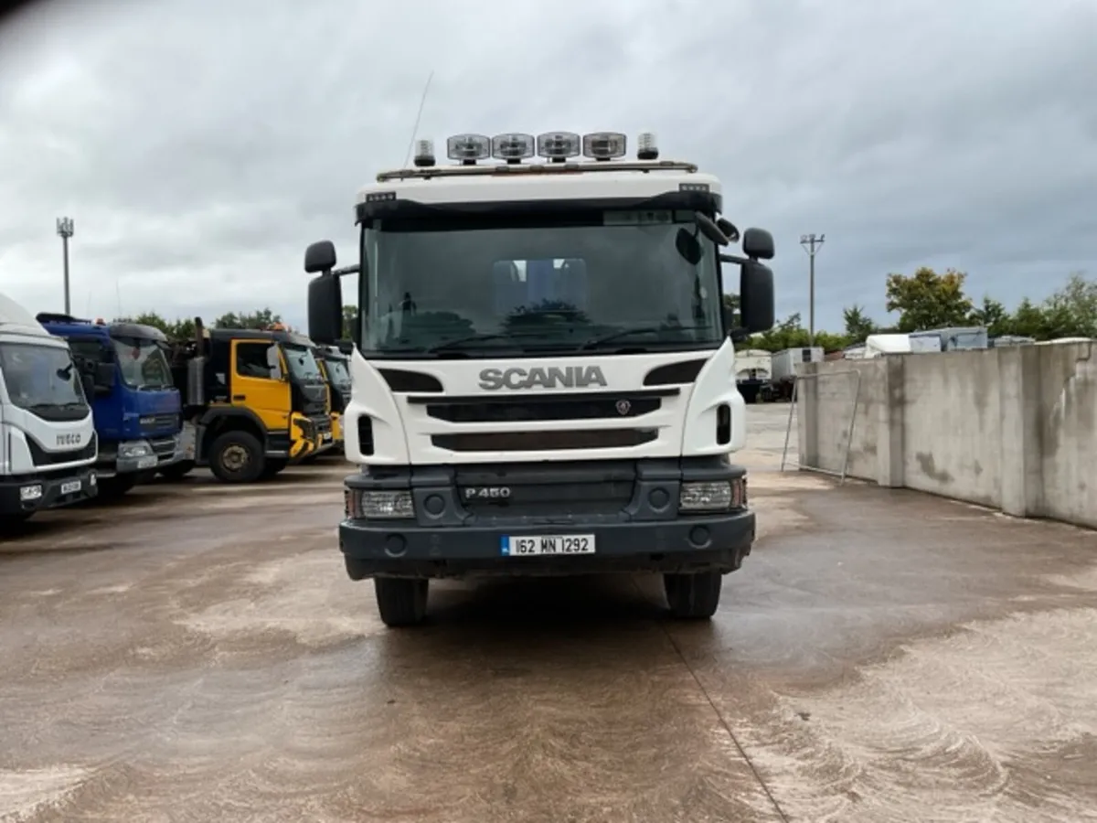 2016 Scania P450 8x4 Steel Tipper - Image 2