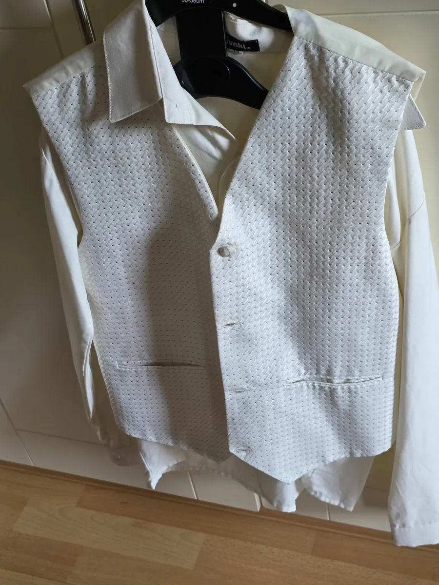 Communion Boys Suit - Image 2