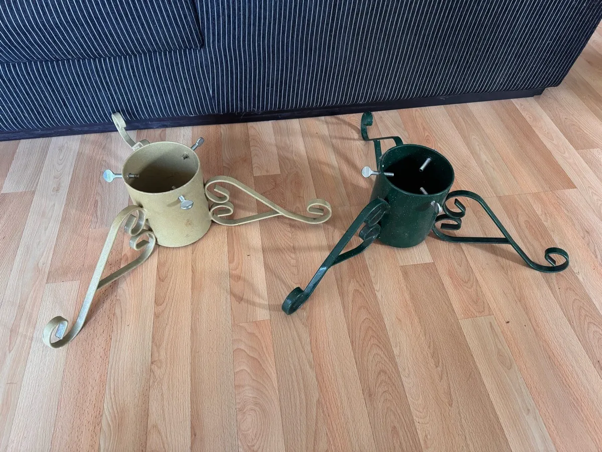 Christmas tree stand decoration - Image 1