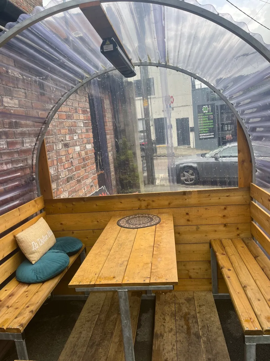 Garden pods - Image 1