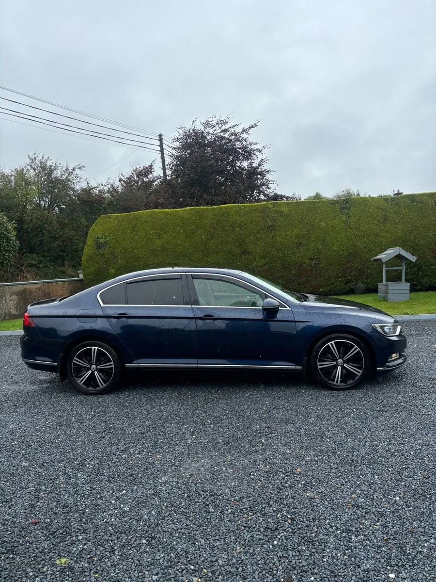 2016 Volkswagen Passat 2L high line - Image 2