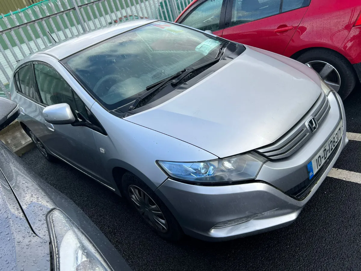 2010 HONDA INSIGHT Nct and Tax - Image 1