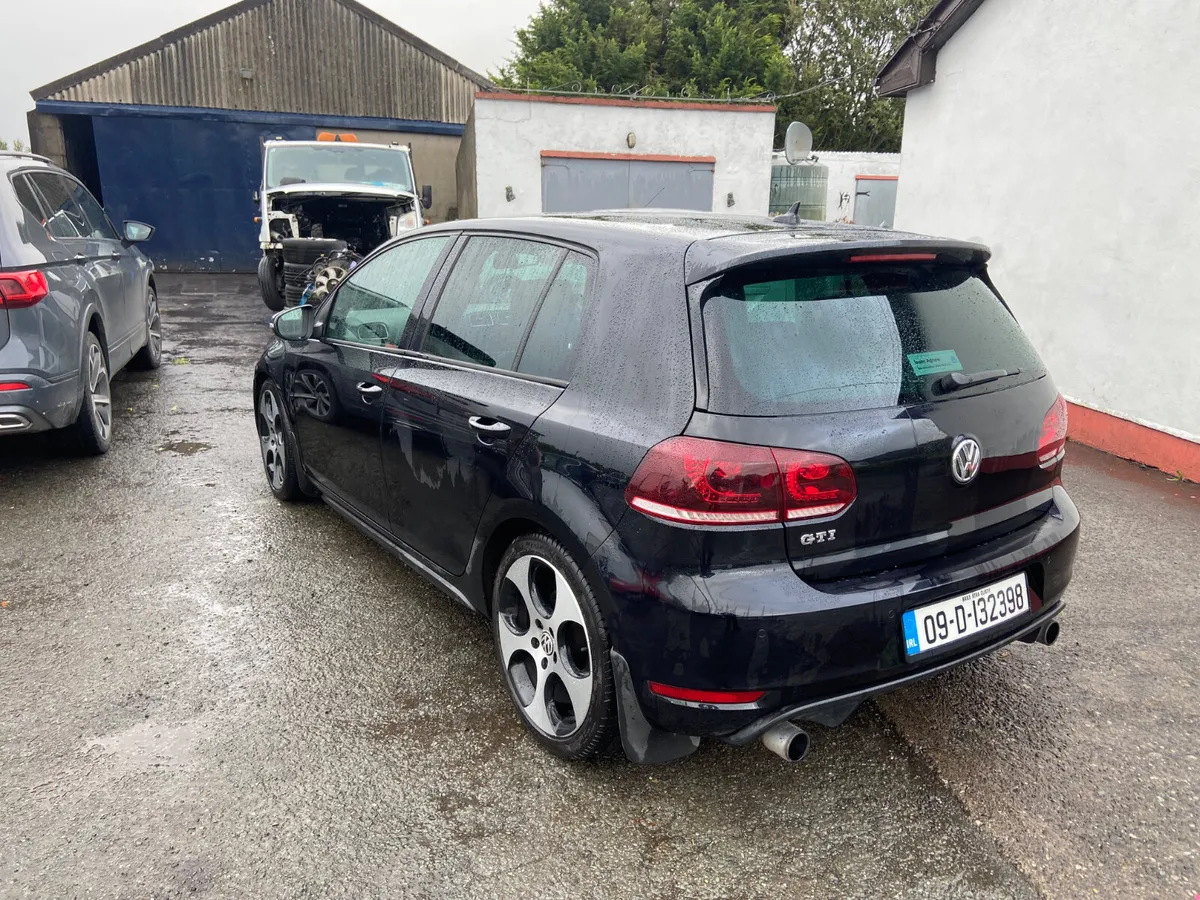 Volkswagen Golf Gti 2009 - Image 4