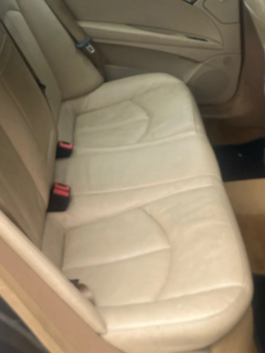 Mercedes E class 2008 - Image 4