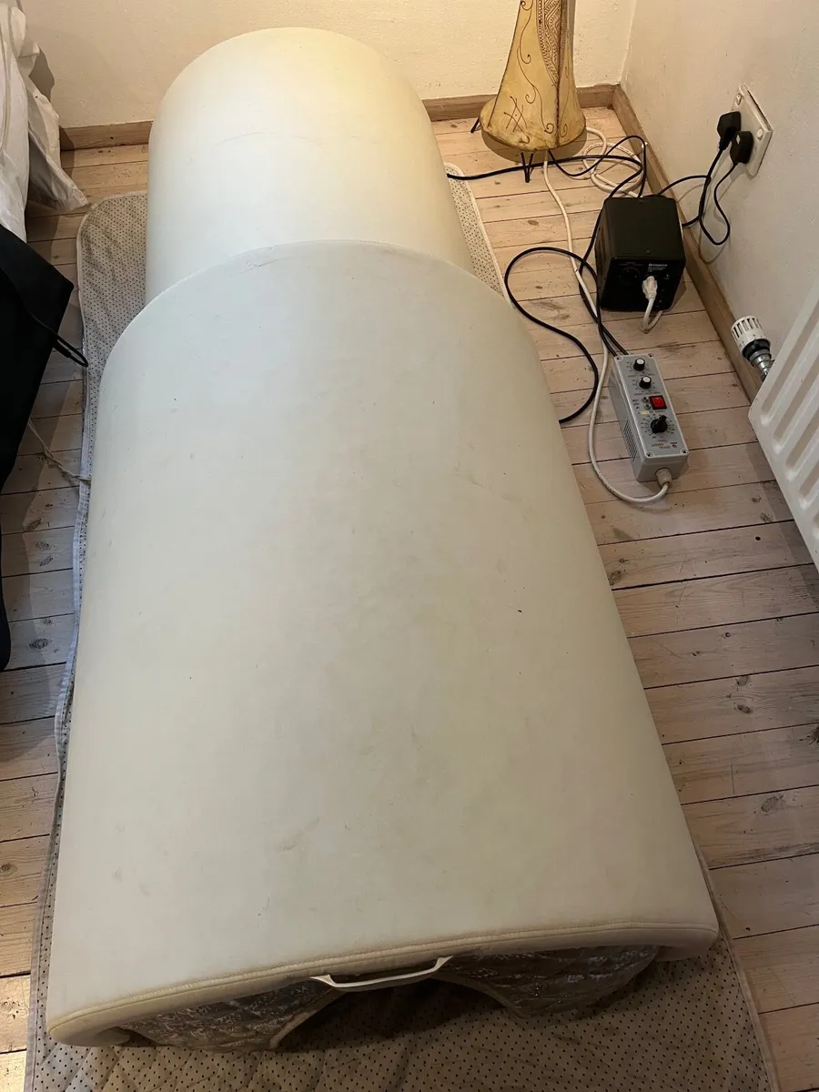 Portable one person infra red sauna - Image 1